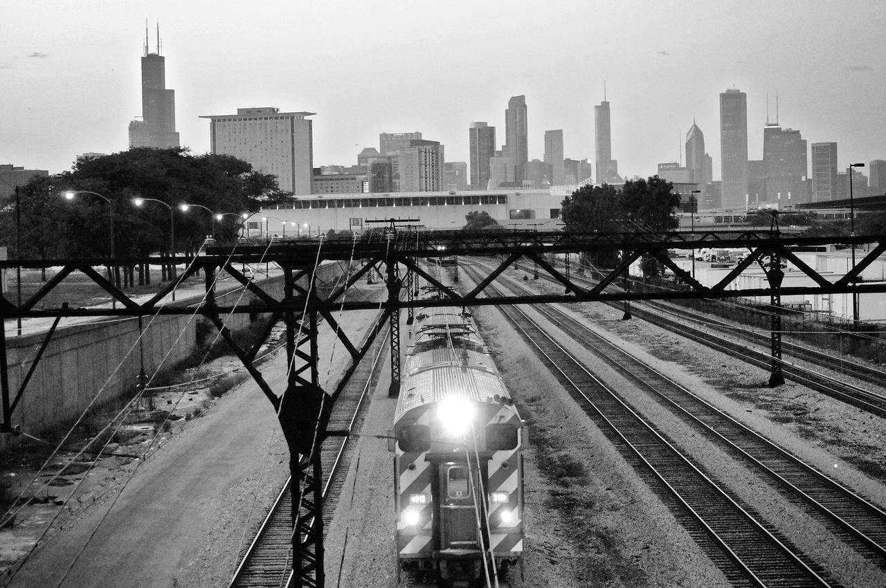 Forrestville Ave Large Suite Chicago Esterno foto